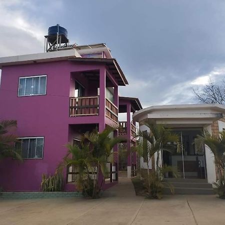 Flat Da Pousada Avalon Алту-Параизу-ди-Гояс Экстерьер фото